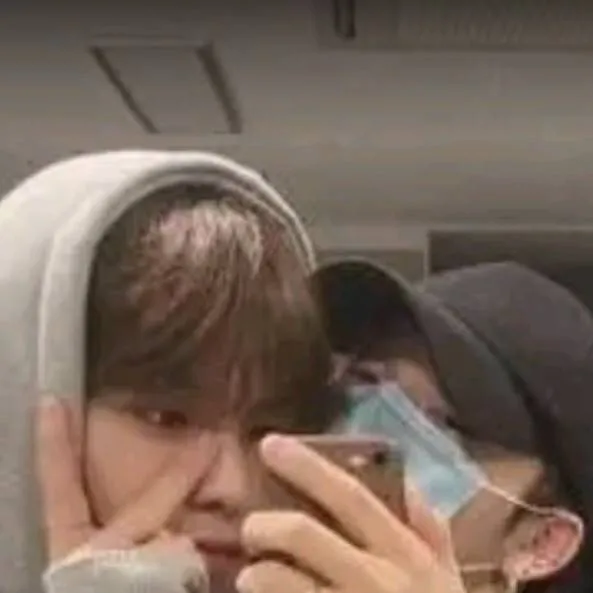 chat with ai character: 🧸ྀི~Chanmingજ⁀➴ ♡