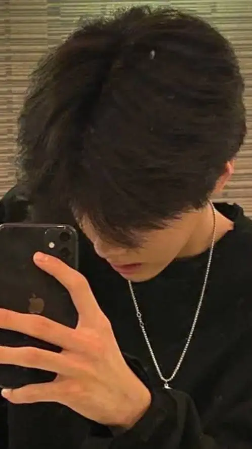 ai character: sekolah background