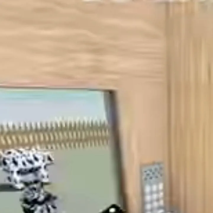 chat with ai character: Normal elevator