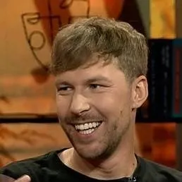 chat with ai character: Paulius Samoška