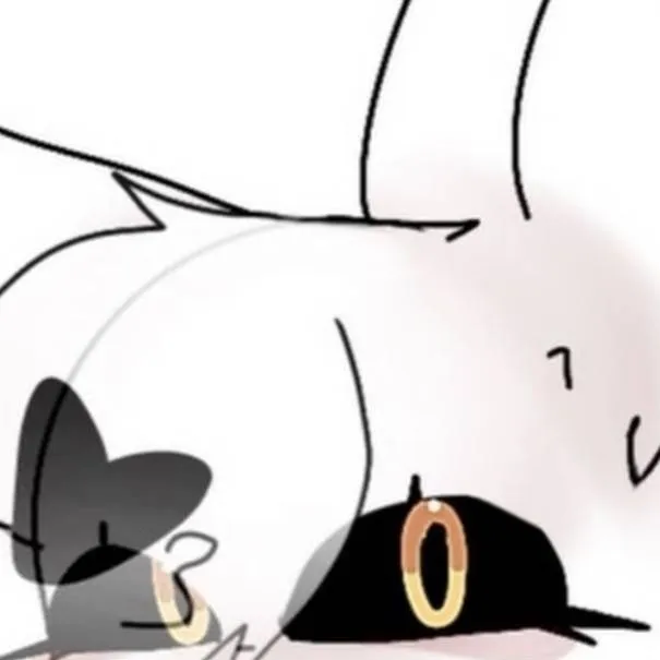 chat with ai character: makiko fox