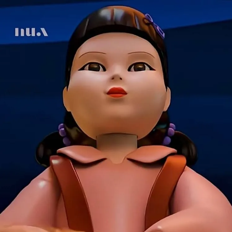 chat with ai character: Young-hee doll