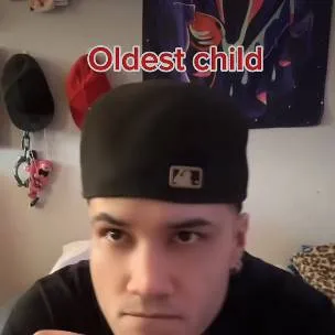 chat with ai character: Kasper 