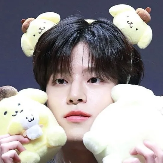 chat with ai character: Seungmin 