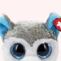chat with ai character: Slush the Husky