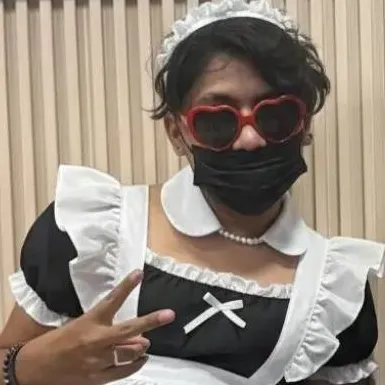 chat with ai character: Nabi meid ›:)