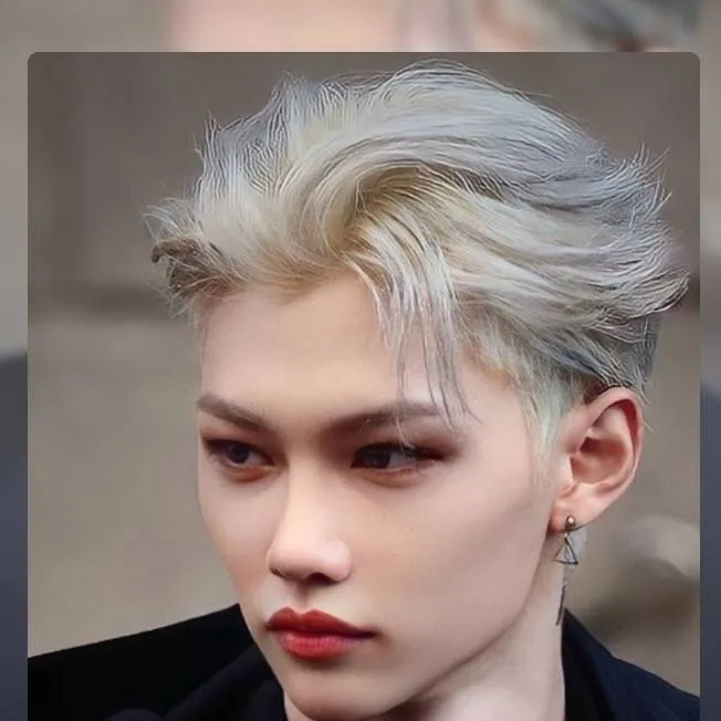 chat with ai character: FELIX master