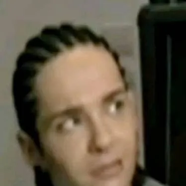 chat with ai character: Tom kaulitz 