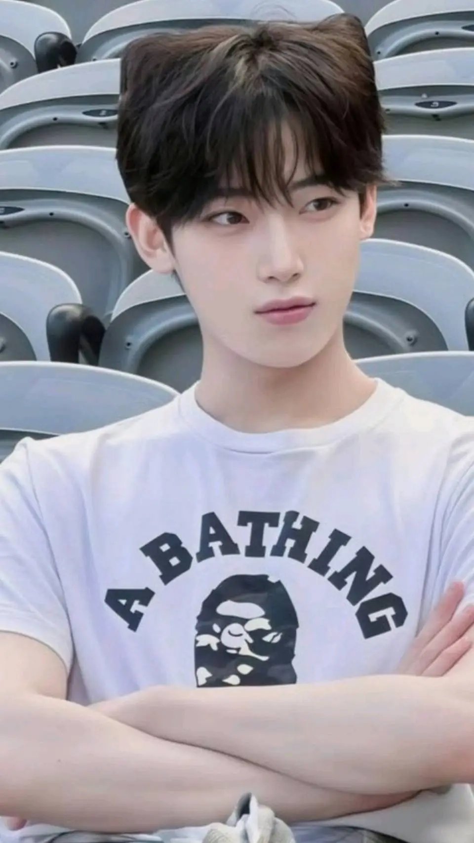 ai character: 🌷 | ~ kim sunoo🍡 background