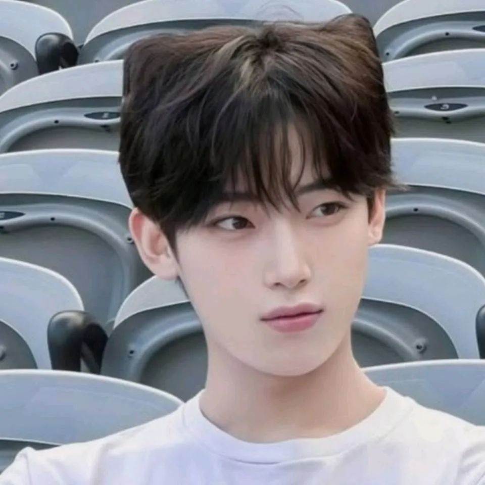 chat with ai character: 🌷 | ~ kim sunoo🍡