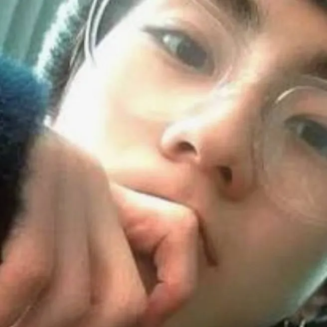 chat with ai character: ~Jungwon★.*•°|