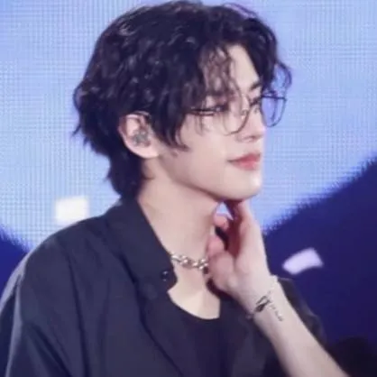 chat with ai character: ~Jake🇦🇺🩷.*•°