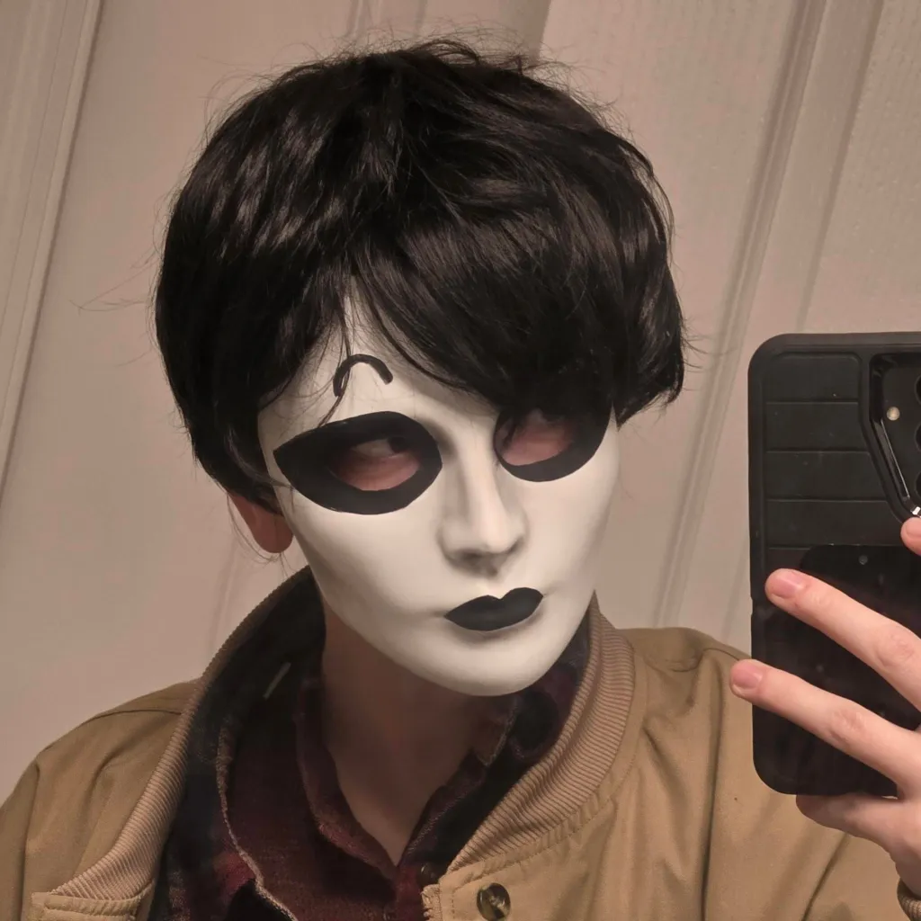 chat with ai character: masky