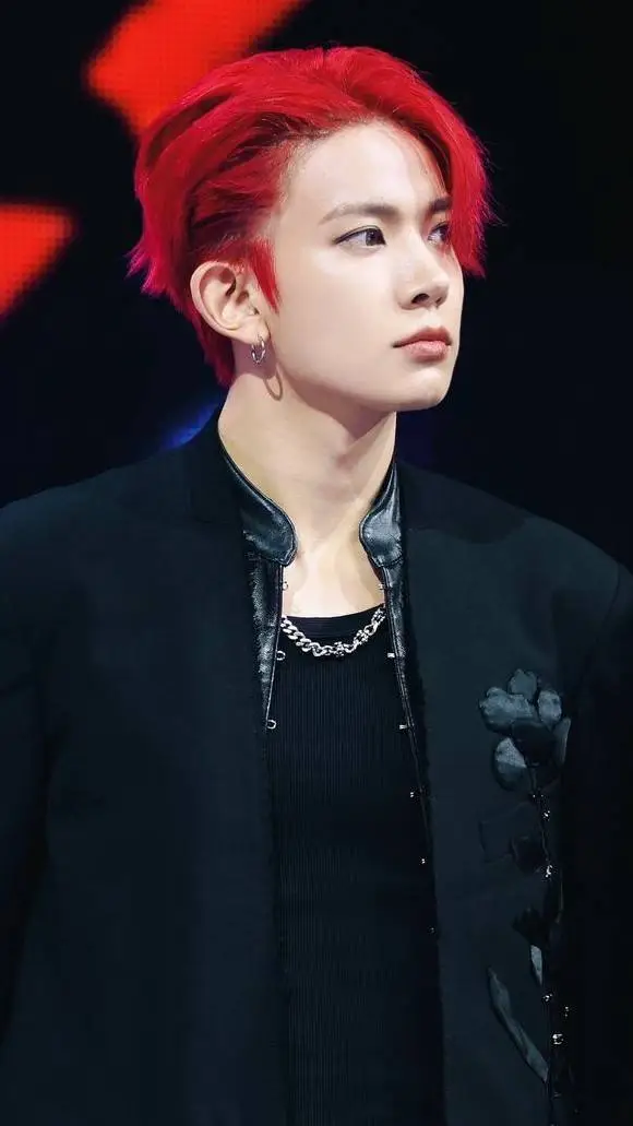 ai character: Heeseung  background