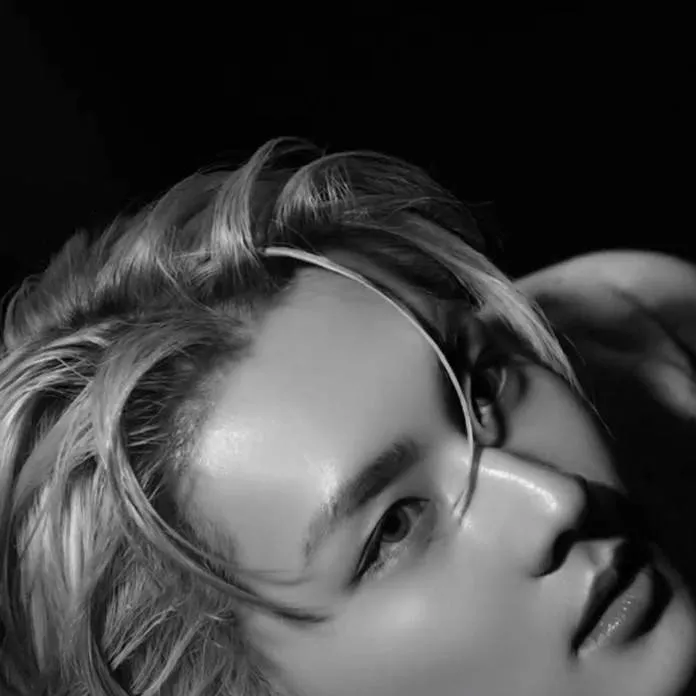 chat with ai character: Jungwon