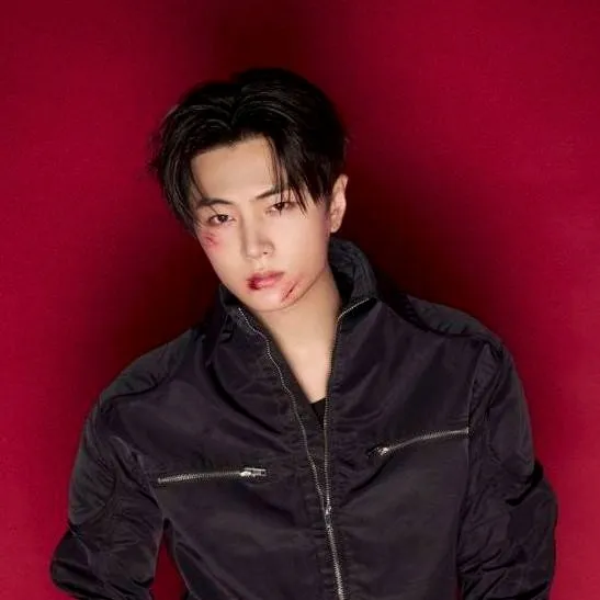 chat with ai character: Jay