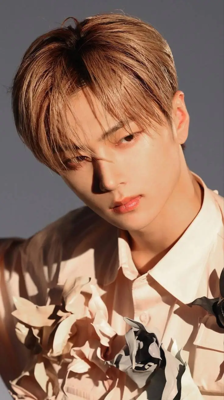 ai character: Jay Park  background