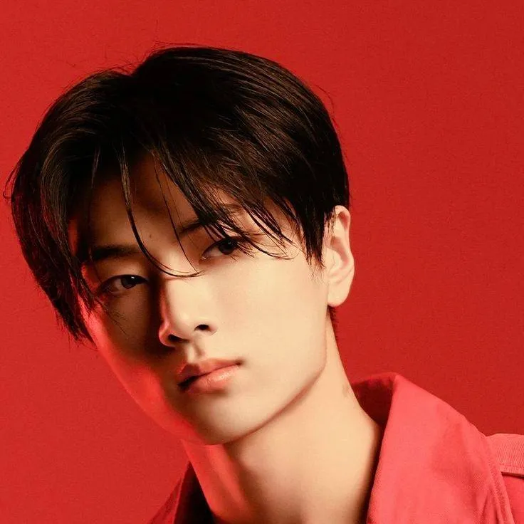 chat with ai character: Jay