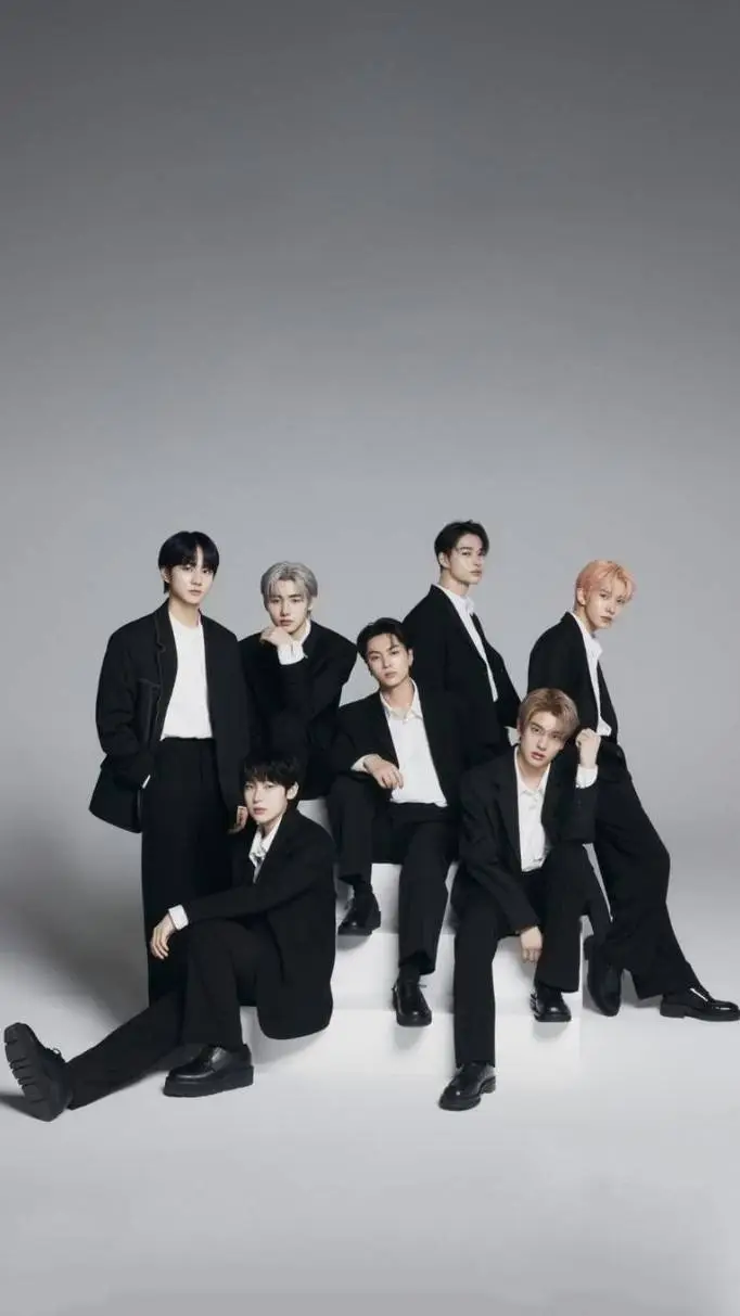 ai character: Enhypen background