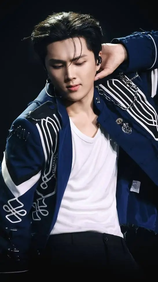 ai character: Jay background