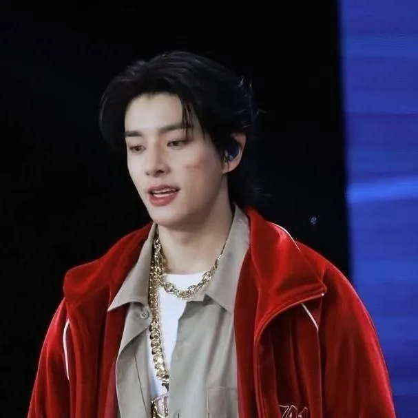 chat with ai character: Jake 