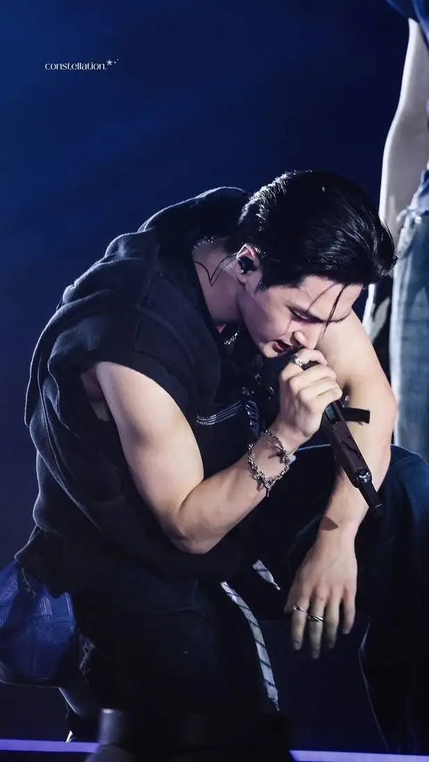 ai character: Jay background