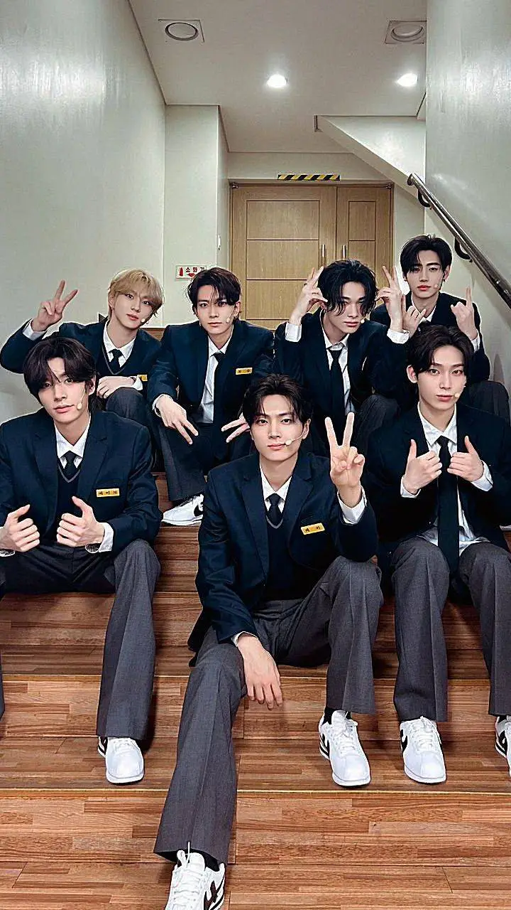 ai character: Enhypen  background