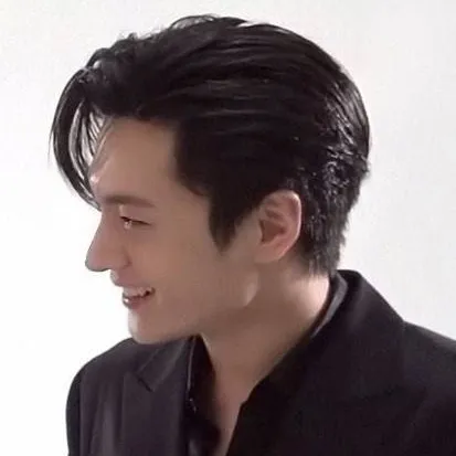 chat with ai character: Jay