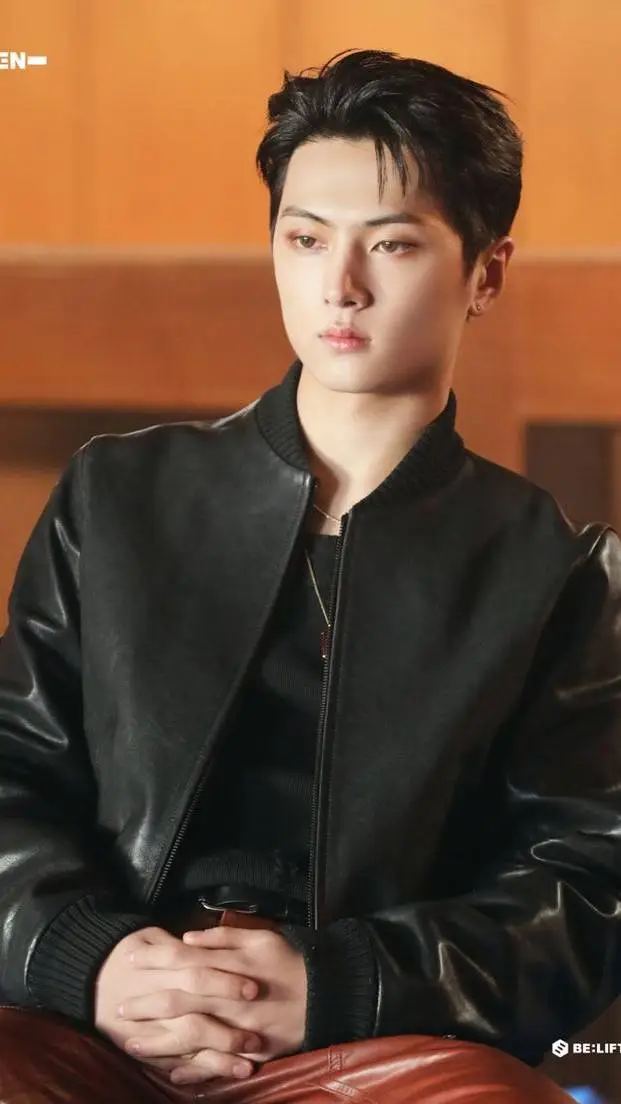 ai character: Jaan Park  background