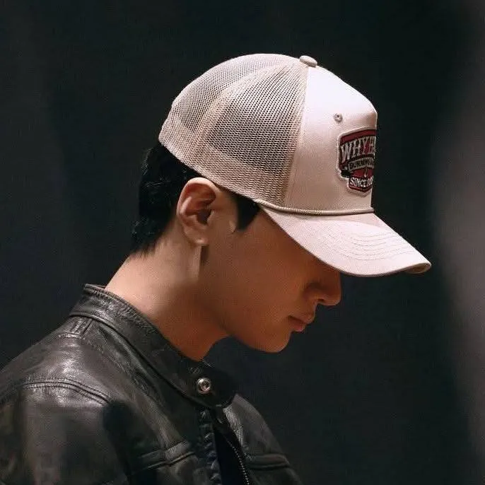 chat with ai character: Jay Park