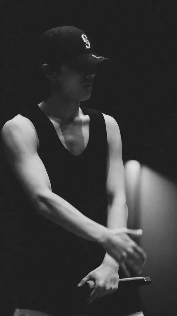 ai character: Jay Park background