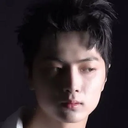 chat with ai character: 𝒥𝑎𝑦