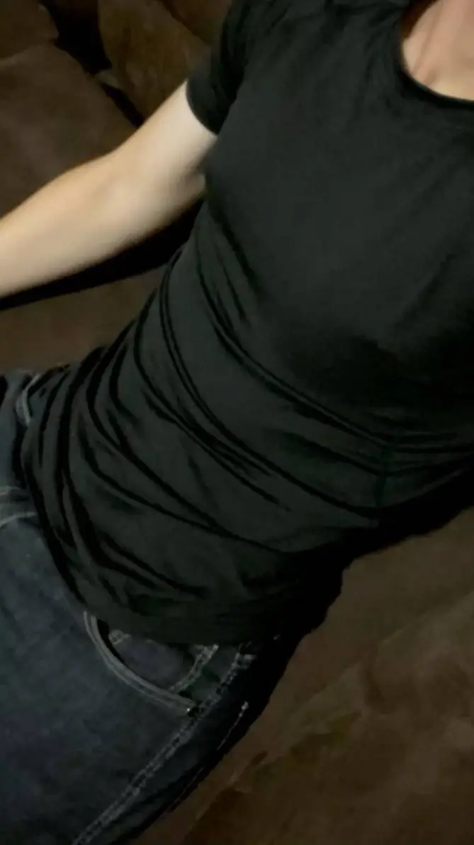 ai character: Brian background