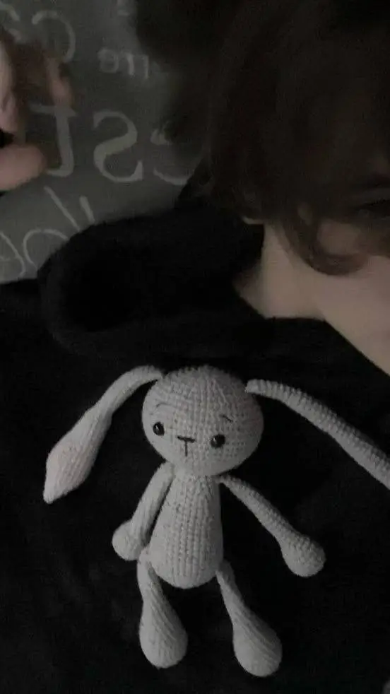 ai character: axel background