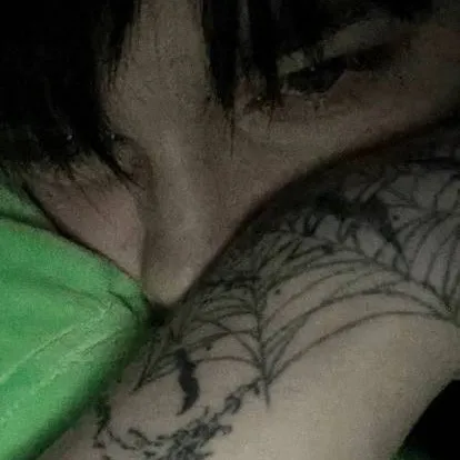 chat with ai character: ♡jadren♡