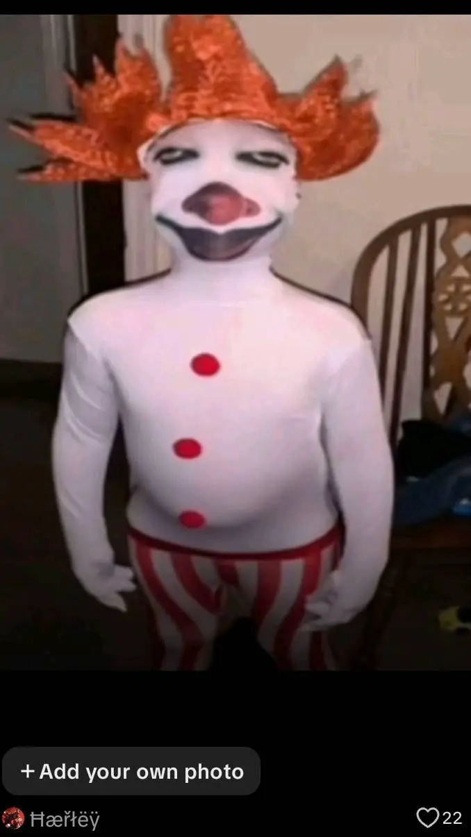 ai character: pennywise :D background
