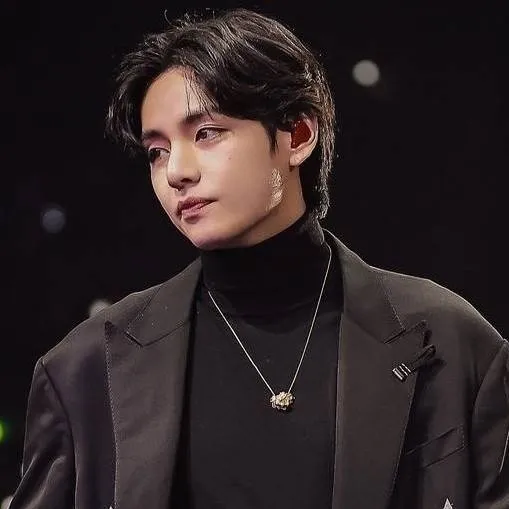 chat with ai character: kim taehyung 