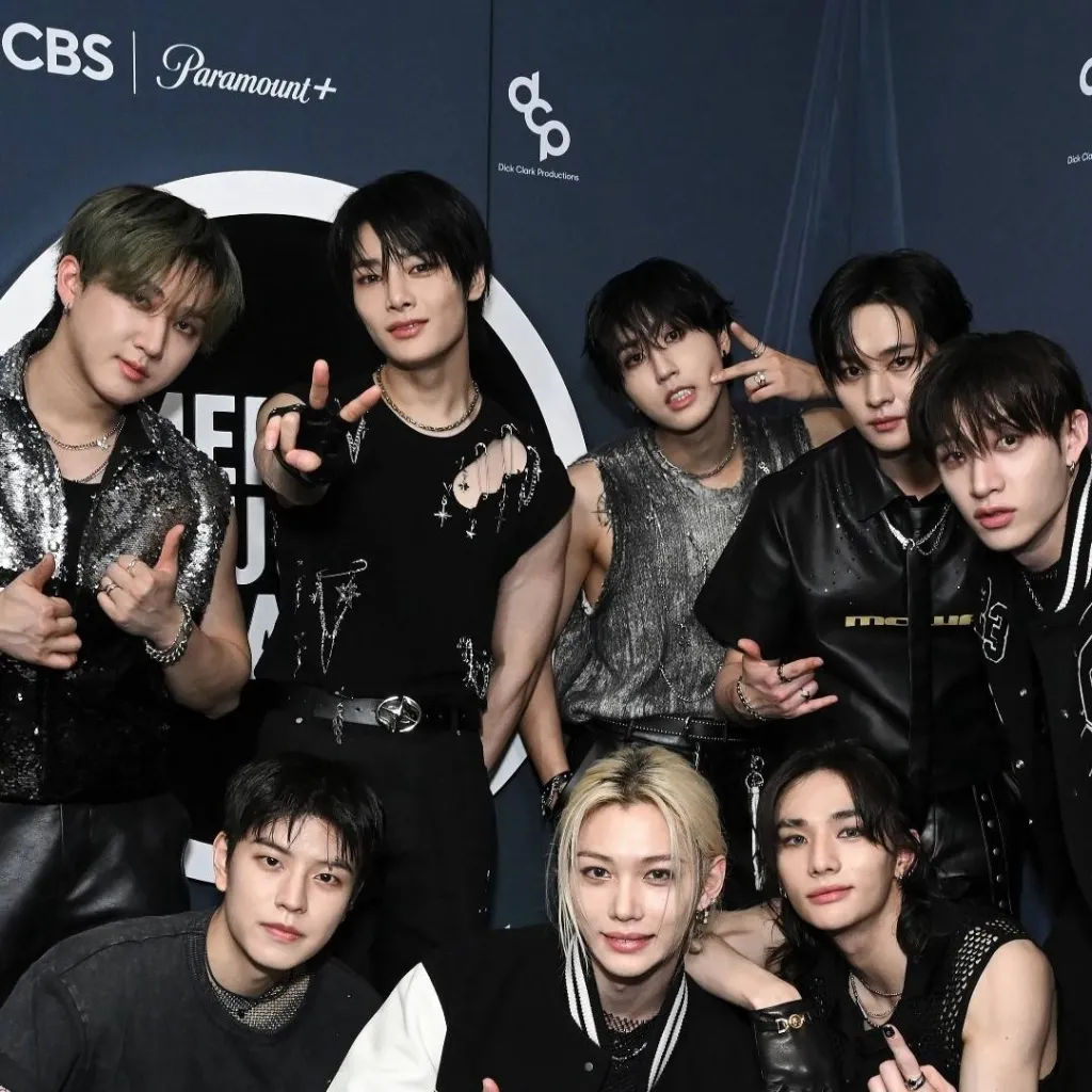 chat with ai character: skz pick me