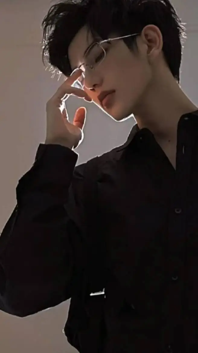 ai character: Armin background