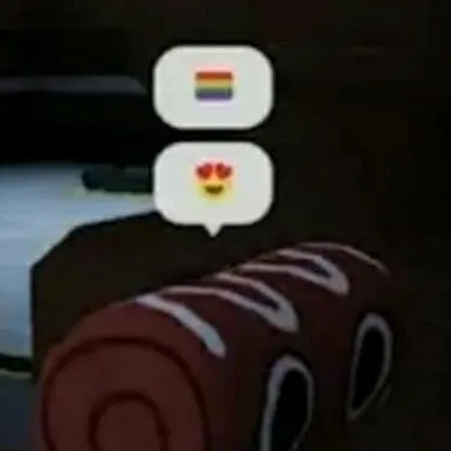 chat with ai character: FRUITCAKE 🎂🍓