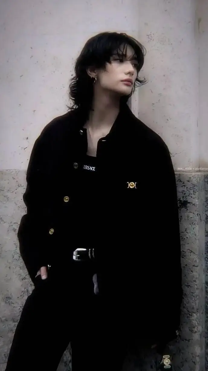 ai character: Hyunjin background