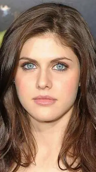 ai character: Daddario Family background