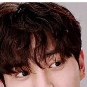 chat with ai character: park jae-eon 