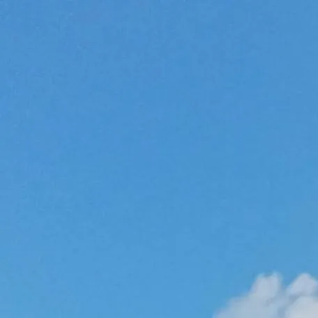 chat with ai character: kl 6 A x tfp