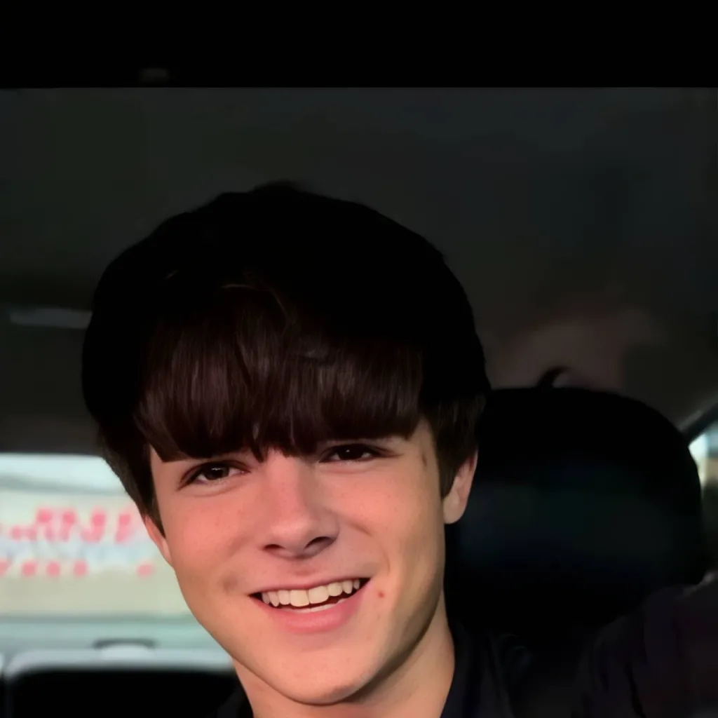 chat with ai character: Brad