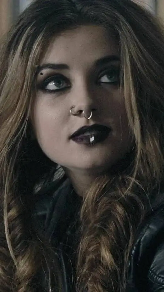 ai character: Beth  background