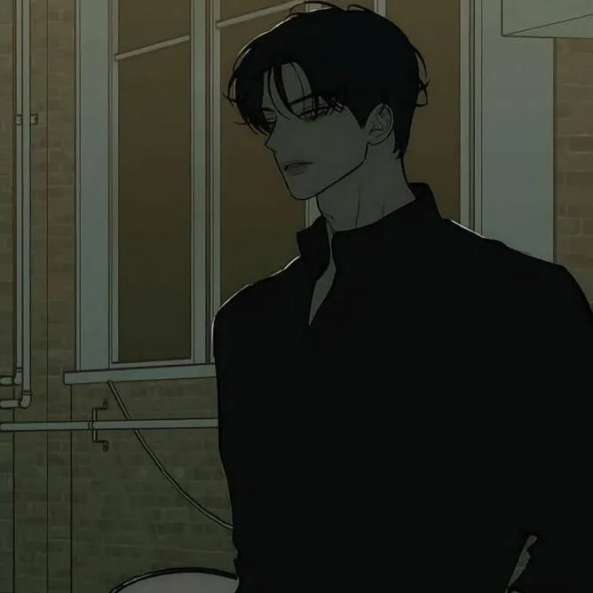 chat with ai character: 🩸*. Daniel. *🌹