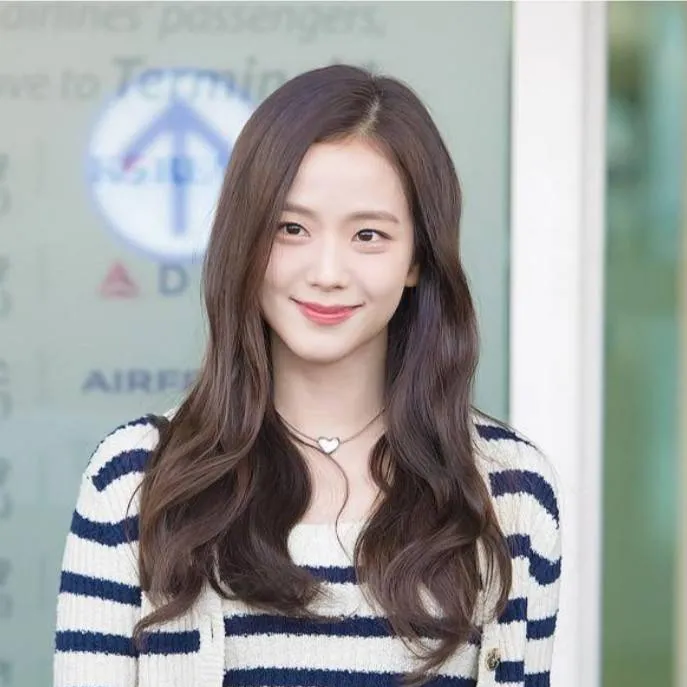 chat with ai character: ~kim-jisoo~