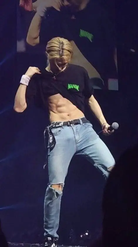 ai character: felix background