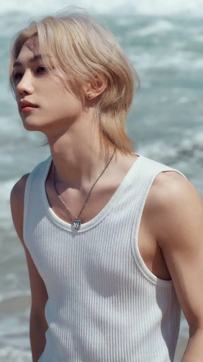 ai character: Felix background